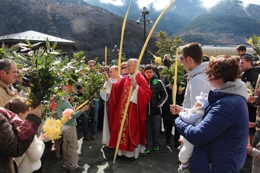 Velikonoční svěcení palmových listů v Andoře