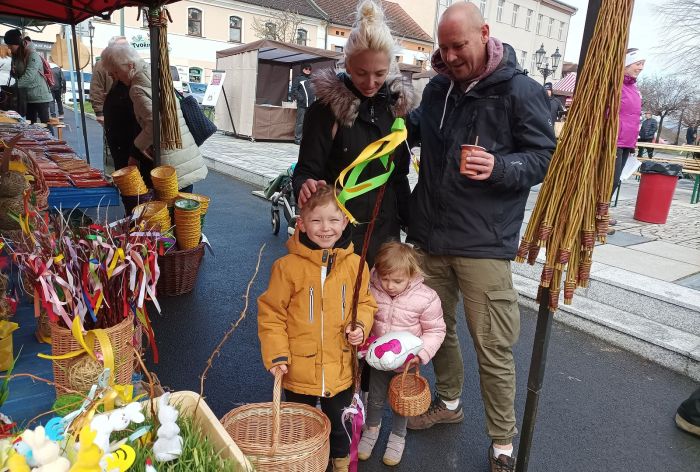 Velikonoční jarmark v obci Hořovice.