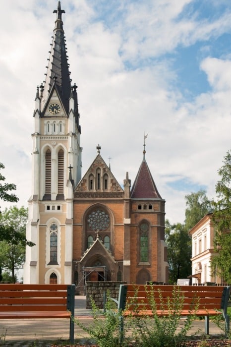 Novogotický kostel v Českém Těšíně.