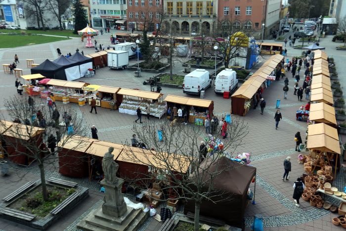Trhy na zlínském náměstí.